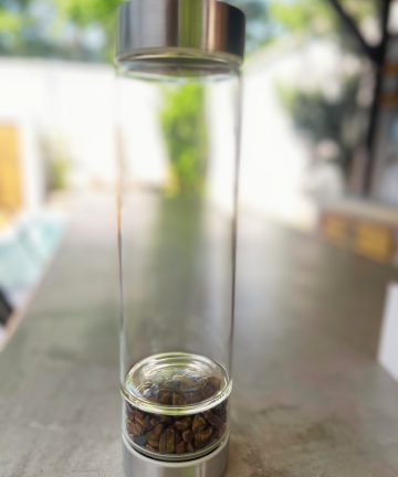 Botella ojo de tigre